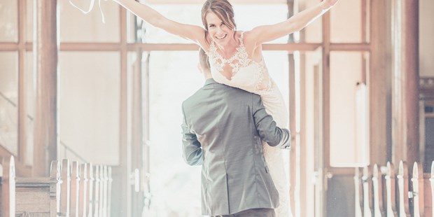 Hochzeitsfotos - Copyright und Rechte: Bilder dürfen bearbeitet werden - Altmünster - VideoFotograf - Kump