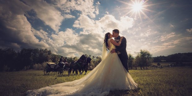 Hochzeitsfotos - Fotobox mit Zubehör - Wimpassing im Schwarzatale - VideoFotograf - Kump