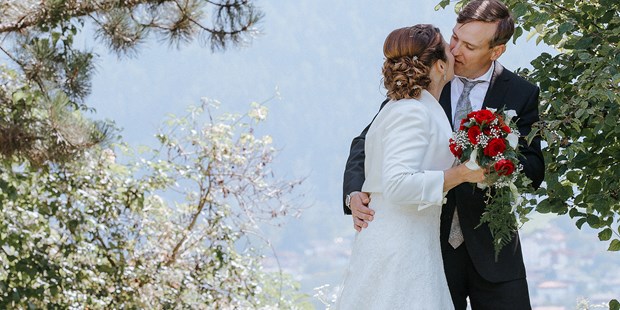 Hochzeitsfotos - Fotobox alleine buchbar - Meiningen (Meiningen) - Hochzeit am Locherboden bei Mieming in Tirol .. Die zwei Gäste aus Deutschland heirateten bei uns im schönen Tirol am nahezu märchenhaften Locherboden - click & smile photography