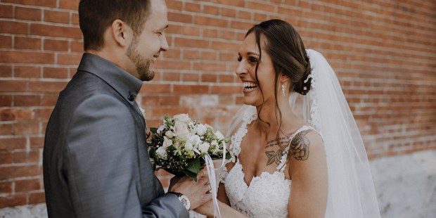 Hochzeitsfotos - Copyright und Rechte: Bilder auf Social Media erlaubt - Oberbayern - Christoph Haubner Fotografie