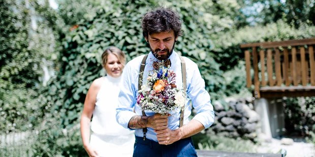 Hochzeitsfotos - Fotobox mit Zubehör - Tumeltsham - Freie Trauung | Sibylle & Daniel | Obertrum - Birgit Schulz Fotografin