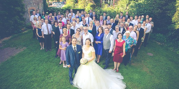 Hochzeitsfotos - Copyright und Rechte: Bilder auf Social Media erlaubt - Flörsheim - David Dieschburg