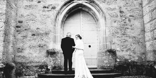 Hochzeitsfotos - Fotostudio - Hof (Tiefgraben) - Kathi & Dominik (St. Ulrich) - Jakob Lehner Photography