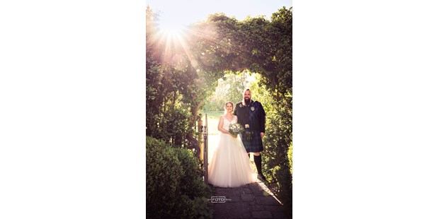 Hochzeitsfotos - Copyright und Rechte: Bilder auf Social Media erlaubt - Pyhrn Eisenwurzen - Schottische Hochzeit - DieFotoFrau