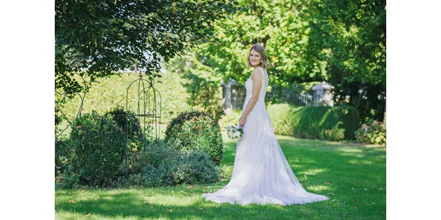 Hochzeitsfotos - zweite Kamera - Donauraum - Braut - DieFotoFrau