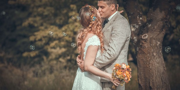 Hochzeitsfotos - Copyright und Rechte: Bilder auf Social Media erlaubt - Steiermark - Christoph Cejka