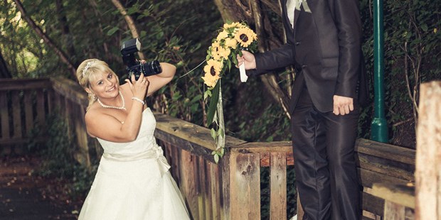 Hochzeitsfotos - Copyright und Rechte: Bilder kommerziell nutzbar - Gumpoldskirchen - Mario Unger - Fotos, die Liebe dokumentieren.