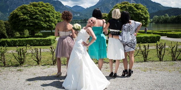 Hochzeitsfotos - Copyright und Rechte: Bilder auf Social Media erlaubt - Oberbayern - Josefine Ickert