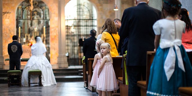 Hochzeitsfotos - zweite Kamera - Oberhausen (Oberhausen, Stadt) - kirchliche Trauung Hochzeitsreportage Köln - Dorina Köbele-Milaş