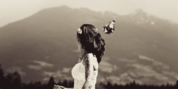 Hochzeitsfotos - Art des Shootings: Portrait Hochzeitsshooting - Arzl im Pitztal - Salih Kuljancic Fotografie