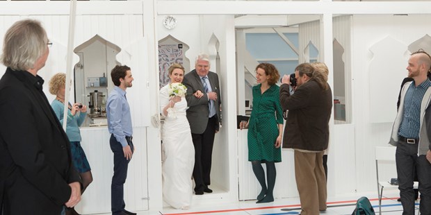 Hochzeitsfotos - Fotobox mit Zubehör - Aukrug - TolleHochzeitsfotos.de Jan-Timo Schaube