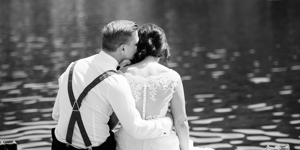 Hochzeitsfotos - Copyright und Rechte: Bilder auf Social Media erlaubt - Salzburg - Arthur Braunstein Fotografie & Design