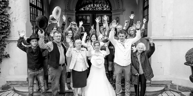 Hochzeitsfotos - Copyright und Rechte: Bilder auf Social Media erlaubt - Hamburg-Umland - Lorena Melinda Photography