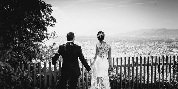 Hochzeitsfotos - Art des Shootings: Trash your Dress - Pettneu am Arlberg - Paarshooting - Stefan Kuhn Hochzeitsfotografie