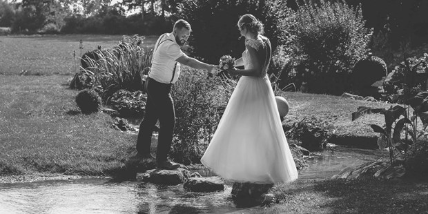 Hochzeitsfotos - zweite Kamera - Regen - THOMAS PINTER PHOTOGRAPHY