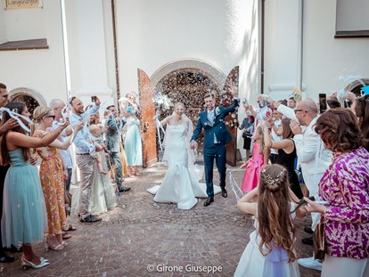 Hochzeitsfotos - Der Auszug - Foto Girone