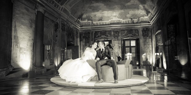 Hochzeitsfotos - Fotobox mit Zubehör - Döbriach - Fotograf Salzburg Hochzeit im Schloß Hellbrunn - Der Hochzeitsfotograf: MS Fotografie