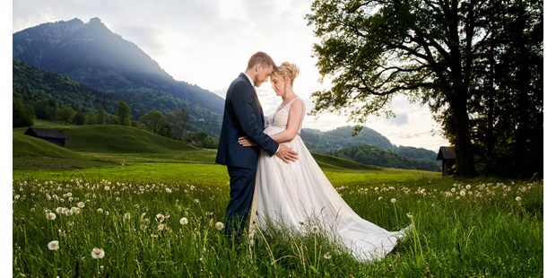 Hochzeitsfotos - Art des Shootings: Hochzeits Shooting - Bezirk Feldkirch - Tobias Köstl Photography
