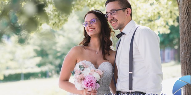 Hochzeitsfotos - Copyright und Rechte: Bilder auf Social Media erlaubt - Pfalz - Moritz Ellenbürger - Enlightened Imaging