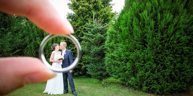 Hochzeitsfotos - Art des Shootings: Portrait Hochzeitsshooting - Sächsische Schweiz - JuliaundFrank