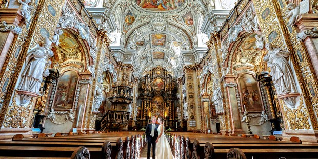 Hochzeitsfotos - Fotobox mit Zubehör - Deutschfeistritz - Aleksander Regorsek - Destination wedding photographer