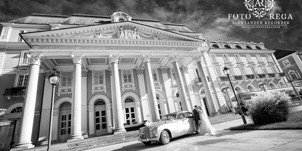 Hochzeitsfotos - Fotobox mit Zubehör - Lenart - Aleksander Regorsek - Destination wedding photographer