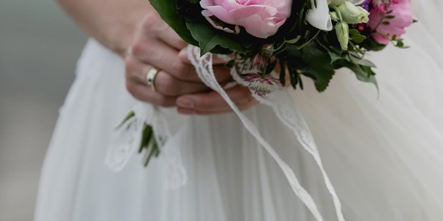 Hochzeitsfotos - Copyright und Rechte: Bilder auf Social Media erlaubt - Nordrhein-Westfalen - Veronika Kurnosova