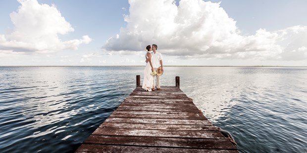 Hochzeitsfotos - Art des Shootings: Unterwassershooting - Lanzenkirchen - Bacalar, Yucatan, Mexico - Nikola Milatovic Photography