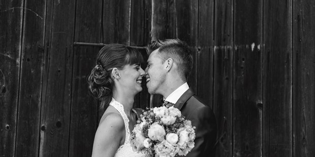 Hochzeitsfotos - Copyright und Rechte: Bilder auf Social Media erlaubt - Oberösterreich - Hochzeit Ganglbauergut - Veronika Phillipp