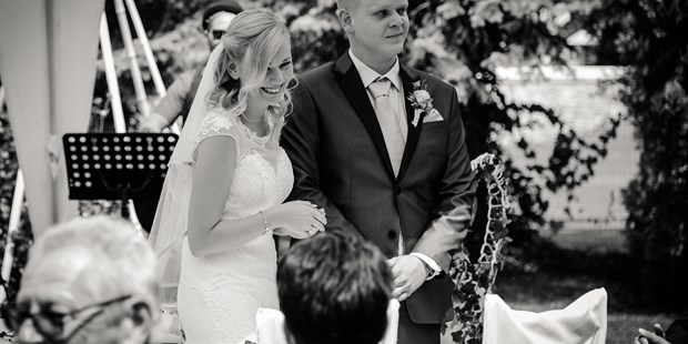 Hochzeitsfotos - Copyright und Rechte: Bilder auf Social Media erlaubt - Burgenland - Nicole & Philipp - Fotostudio Sabrinaart