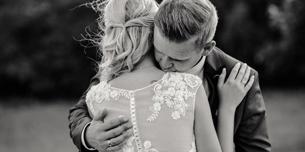 Hochzeitsfotos - Copyright und Rechte: Bilder dürfen bearbeitet werden - Pillersdorf - Nicole & Philipp - Fotostudio Sabrinaart