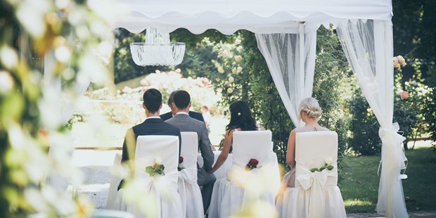 Hochzeitsfotos - Copyright und Rechte: Bilder dürfen bearbeitet werden - Mittelburgenland - Jaqueline & Thomas - Fotostudio Sabrinaart