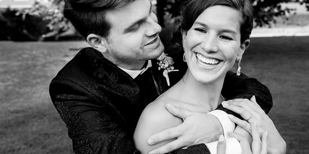 Hochzeitsfotos - Copyright und Rechte: Bilder auf Social Media erlaubt - Schwaben - luciarts