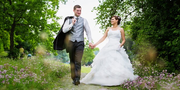 Hochzeitsfotos - Berufsfotograf - Viktor Harres