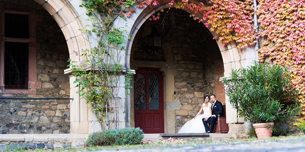 Hochzeitsfotos - Bürstadt - Brautpaar-Shooting auf Schloss Braunfels - Marvin Glodek