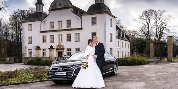 Hochzeitsfotos - Fotobox mit Zubehör - Obernkirchen - T & P Fotografie