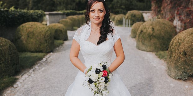 Hochzeitsfotos - Art des Shootings: Portrait Hochzeitsshooting - Tirol - TRAUMLICHT - Hochzeitsfotografie in Tirol