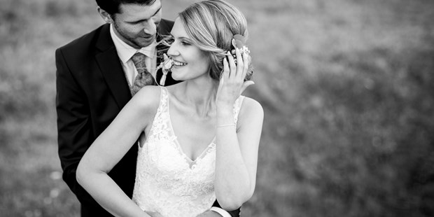 Hochzeitsfotos - Copyright und Rechte: Bilder auf Social Media erlaubt - Donauraum - Kathi und Patrick sind ein süßes/smartes/lustiges/wirklichverliebtes Paar! Das hat's für uns einfach gemacht :) - Ben & Mari - fotografieren Hochzeiten