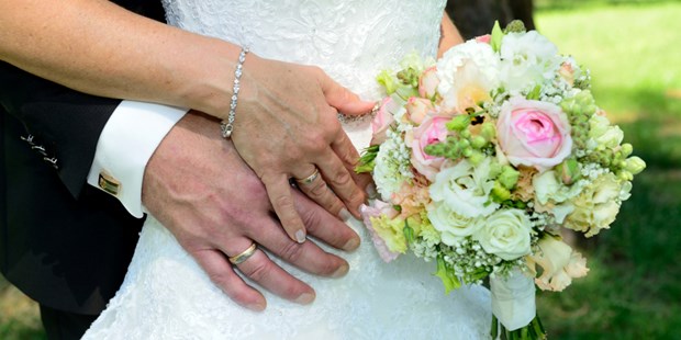 Hochzeitsfotos - Copyright und Rechte: Bilder auf Social Media erlaubt - Lohmar - Keylight Pictures - Klaus Wiemann