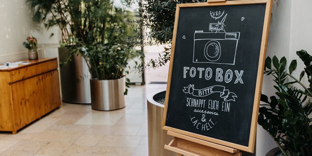 Hochzeitsfotos - Fotobox mit Zubehör - Bilder von Herzen