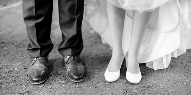 Hochzeitsfotos - Fotobox mit Zubehör - Kerken - Auch die Schuhe gehören fotografiert - DW_Hochzeitsfotografie