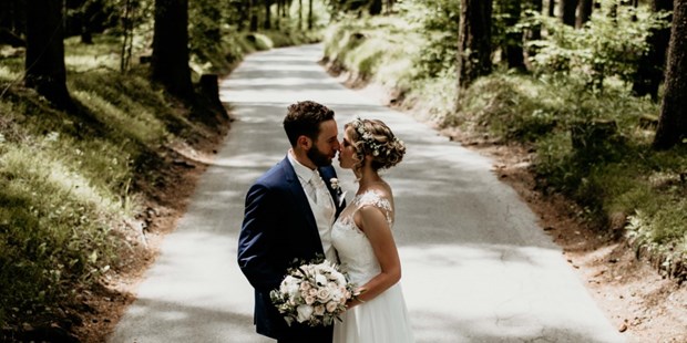 Hochzeitsfotos - Copyright und Rechte: Bilder auf Social Media erlaubt - Innsbruck - Felix Dallago