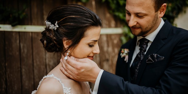 Hochzeitsfotos - Art des Shootings: Fotostory - Schwaben - Intime Hochzeit im Toscana Park in Gmunden. Gefeiert wurde aber im Leidingerhof. - fessellos Fotografie