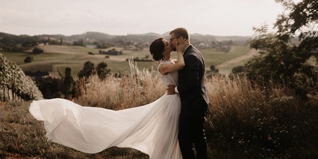 Hochzeitsfotos - Art des Shootings: 360-Grad-Fotografie - Gleisdorf - BLISS & DELIGHT AUTHENTIC WEDDING PHOTOS AND VIDEOS