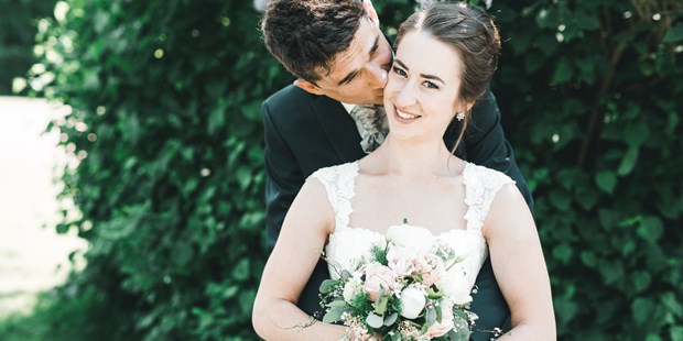 Hochzeitsfotos - Copyright und Rechte: Bilder auf Social Media erlaubt - Ostseeküste - Art-Team-Fotostudio