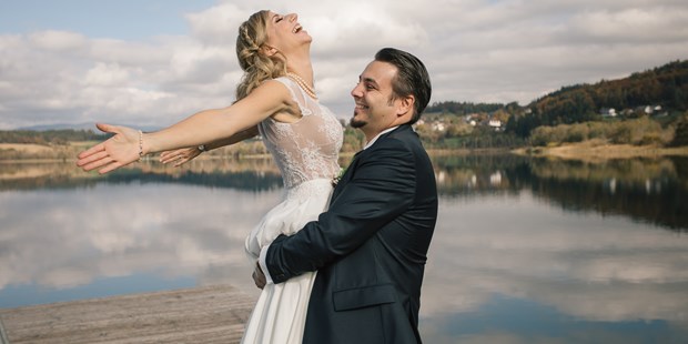 Hochzeitsfotos - Art des Shootings: Prewedding Shooting - Wörthersee - Lexi Venga