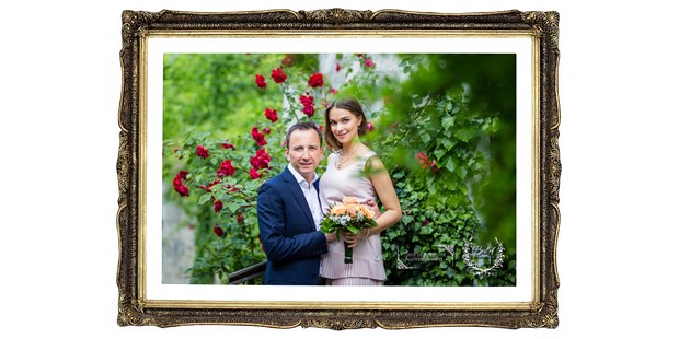 Hochzeitsfotos - Art des Shootings: Unterwassershooting - Wels (Wels) - Hochzeitsreportage mit einem Brautpaar in Österreich - Alexander Pfeffel - premium film & fotografei