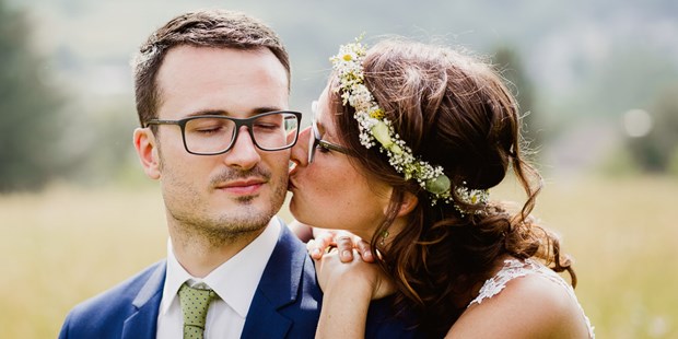Hochzeitsfotos - Fotobox mit Zubehör - Völklingen - Brautpaarshooting Eifel - Marcel Kleusener