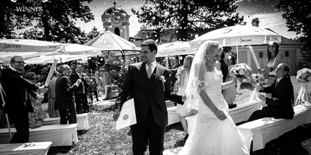 Hochzeitsfotos - Fotostudio - Traun (Traun) - Hochzeit in Waldviertel. Schloss Rosenau. Wedisson Award!
 - Ing.Ivan Lukacic