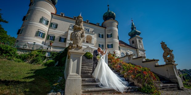 Hochzeitsfotos - Art des Shootings: Trash your Dress - Schwanenstadt - Märchenhafte Hochzeit im Schloss Artstetten. - Ing.Ivan Lukacic